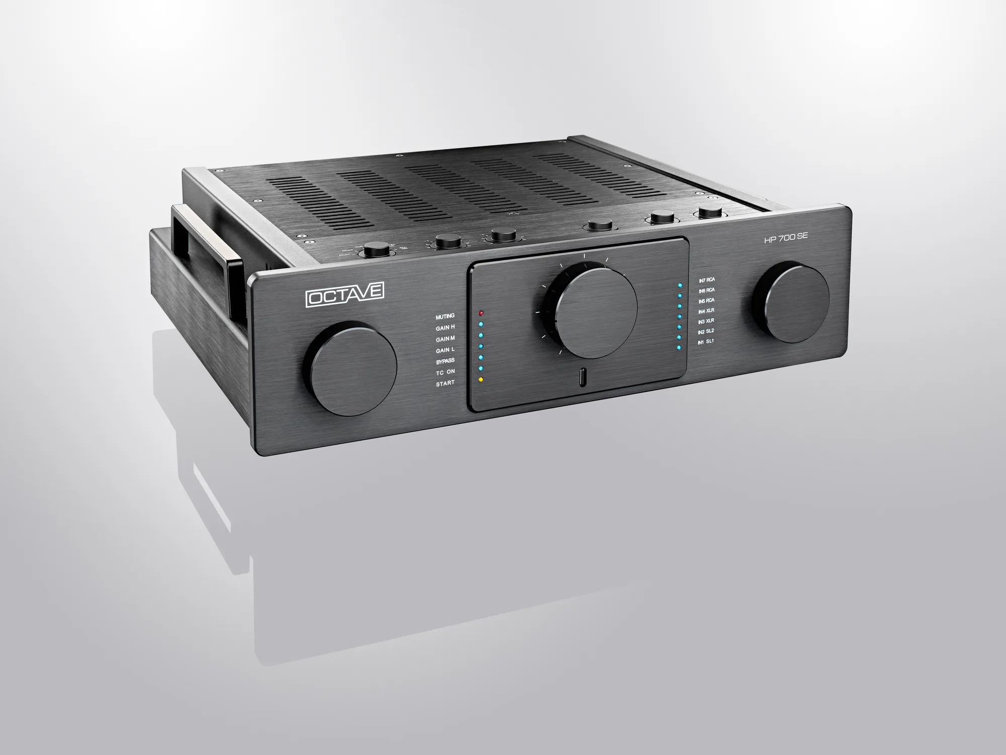 Octave HP 700 SE Tube Preamplifier