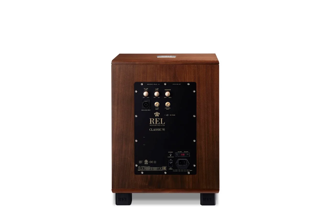 REL Classic 98 rear amplifier panel with contrasting knobs