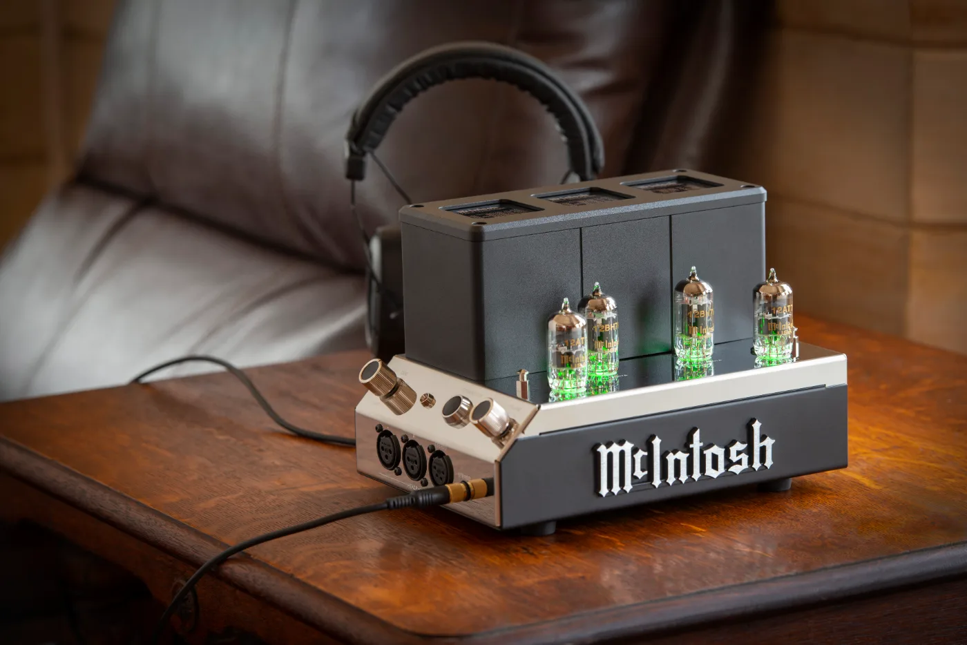 McIntosh MHA200, shown in a room setting