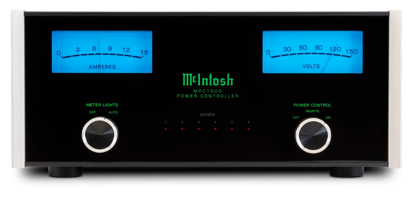 McIntosh MPC1500 power conditioner, front panel (front)