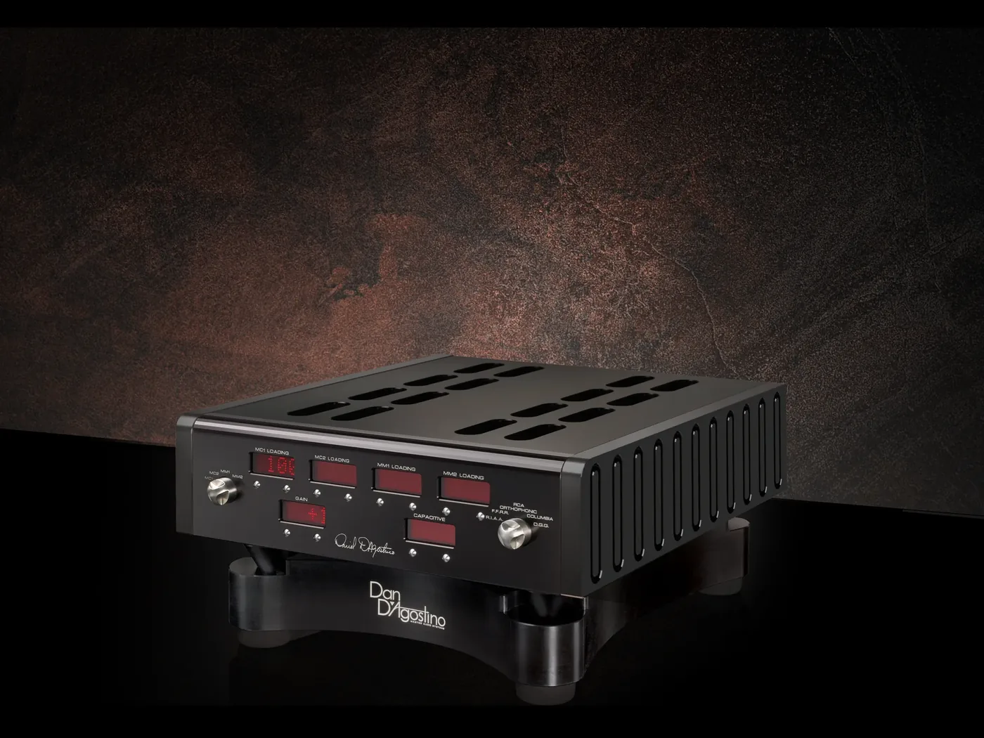 Dan D’Agostino Momentum Phonostage