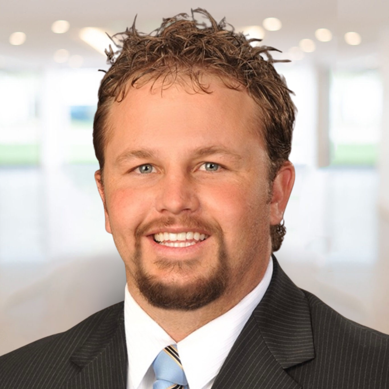 Kason Smith, Attorney at KKOS Lawyers