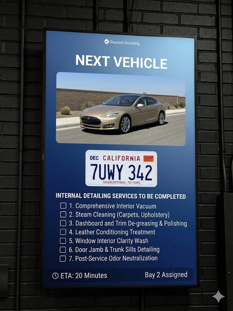 Detail bay tracking monitor