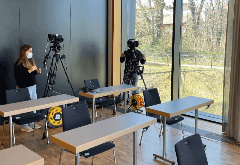 Kameratechnik für eine hybride Konferenz