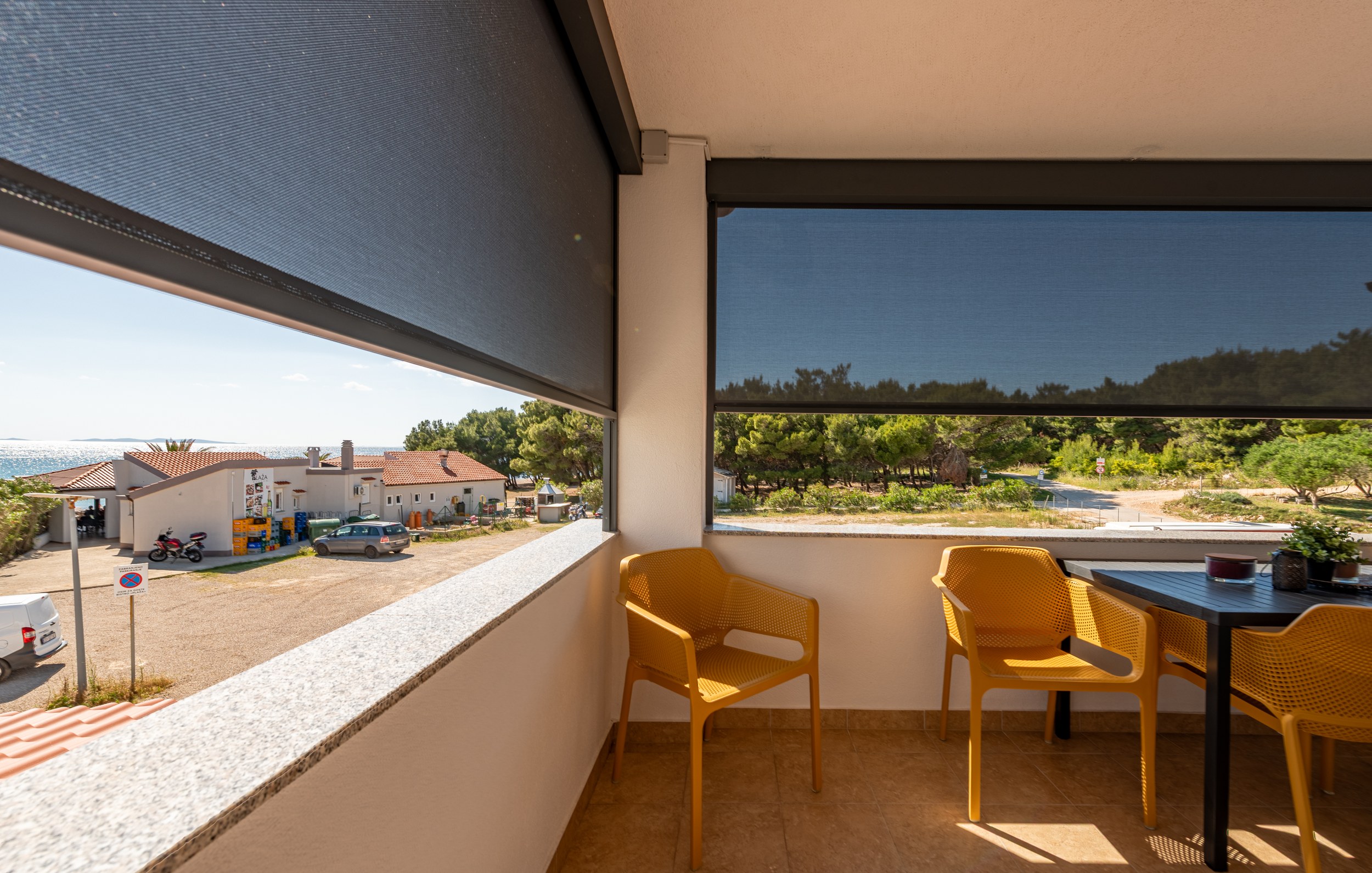 Terrace looking toward the beach and open sea, Apartment Yellow