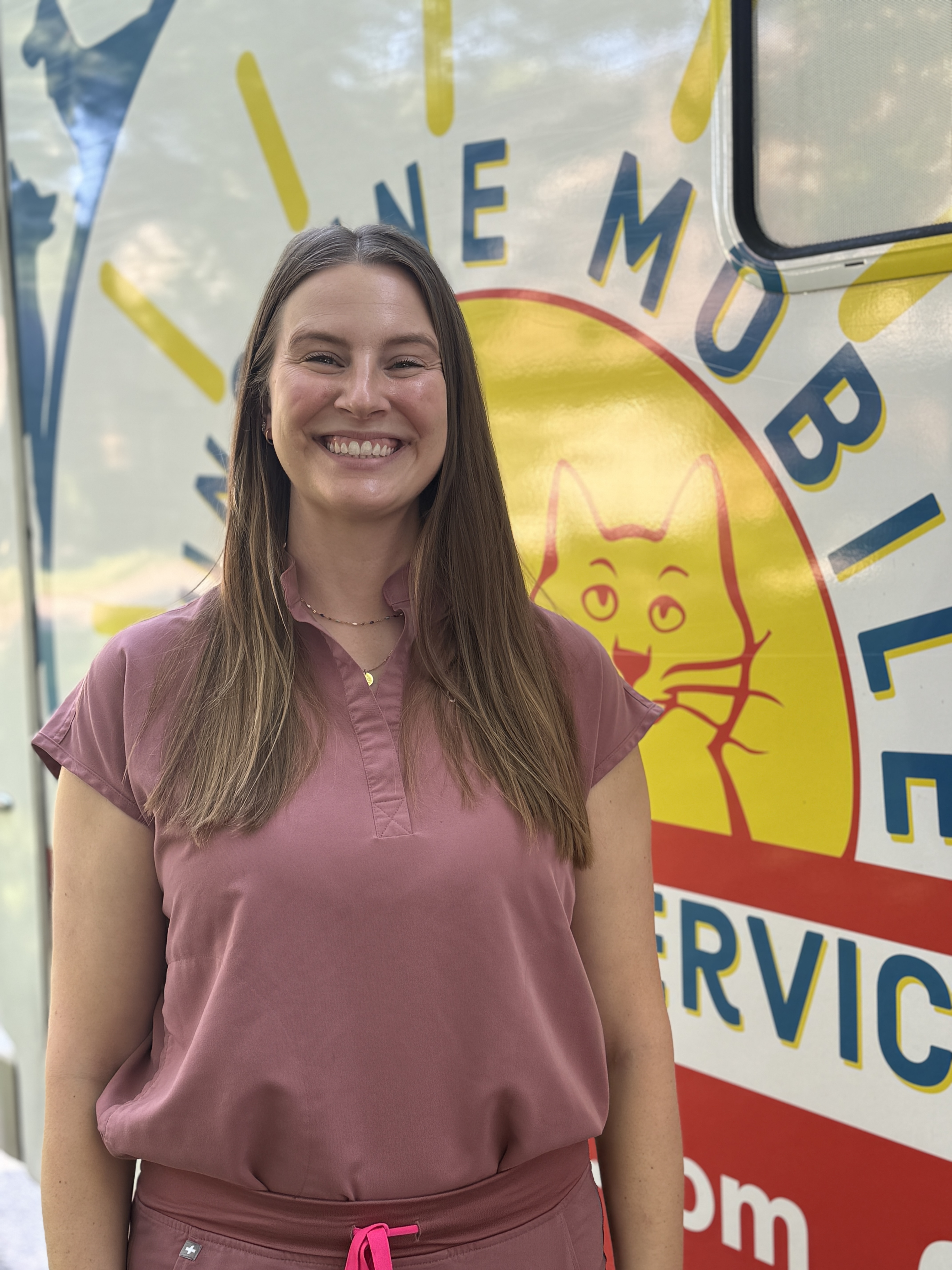 Dr. Elizabeth Thomas, DVM