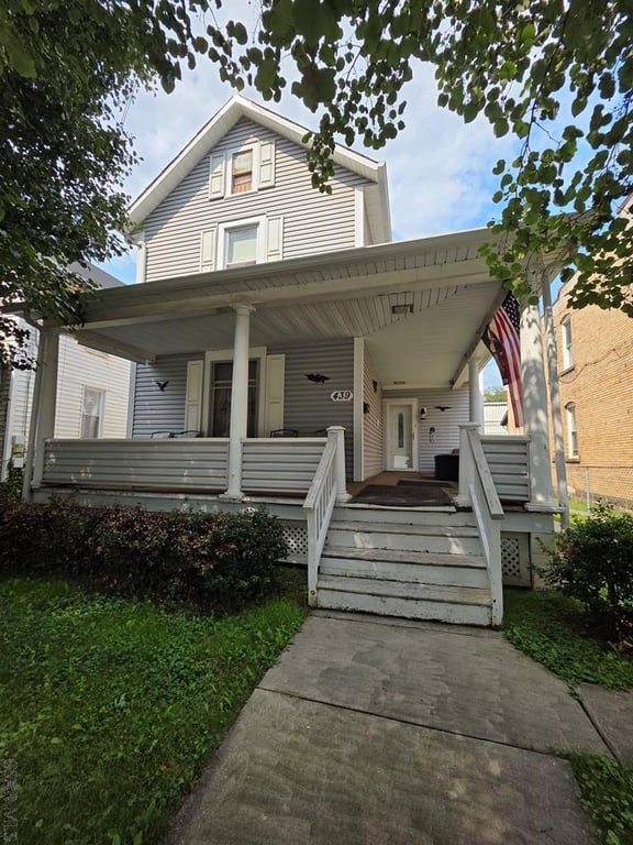 1900 Johnstown Home. Sauna Steam Shower. $82,500.