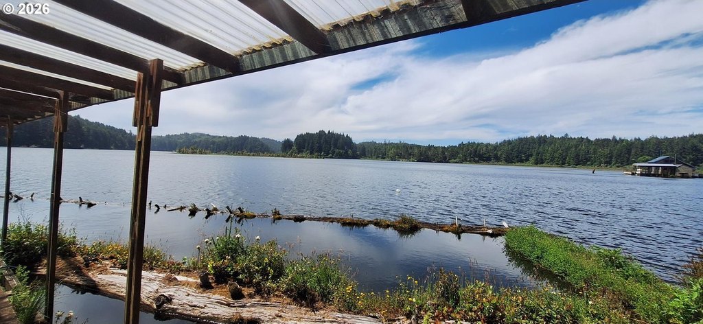 tahkenitch-lake-99000 photo 4