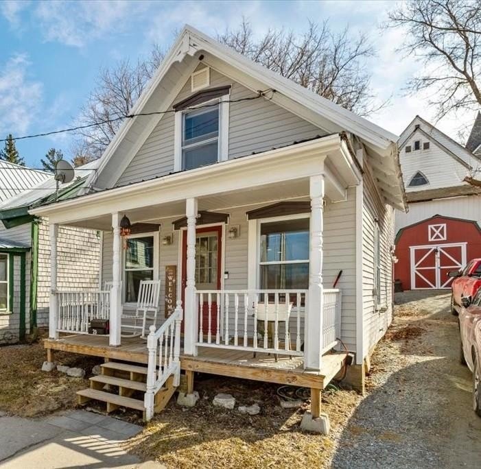 29-powell-st-richford-vt photo 3