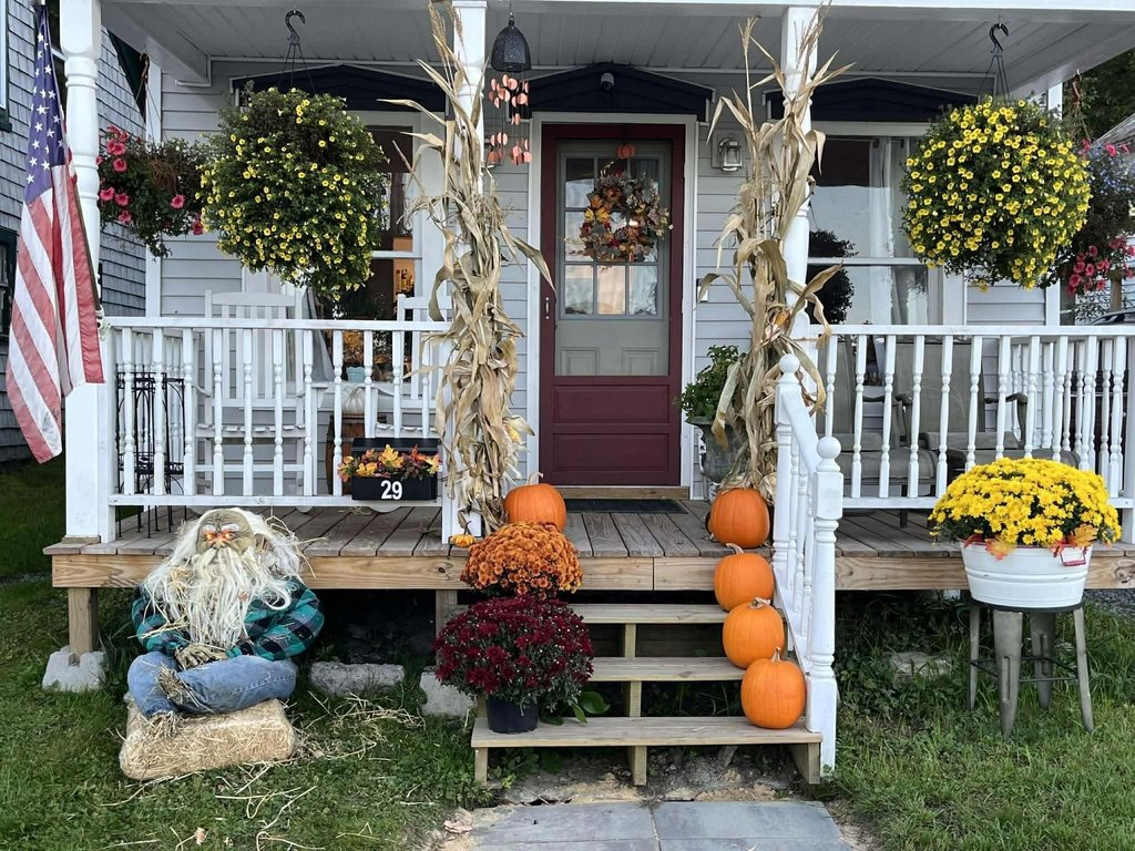 1850 Folk Victorian in Vermont, Fully Remodeled and Ready — $135,900