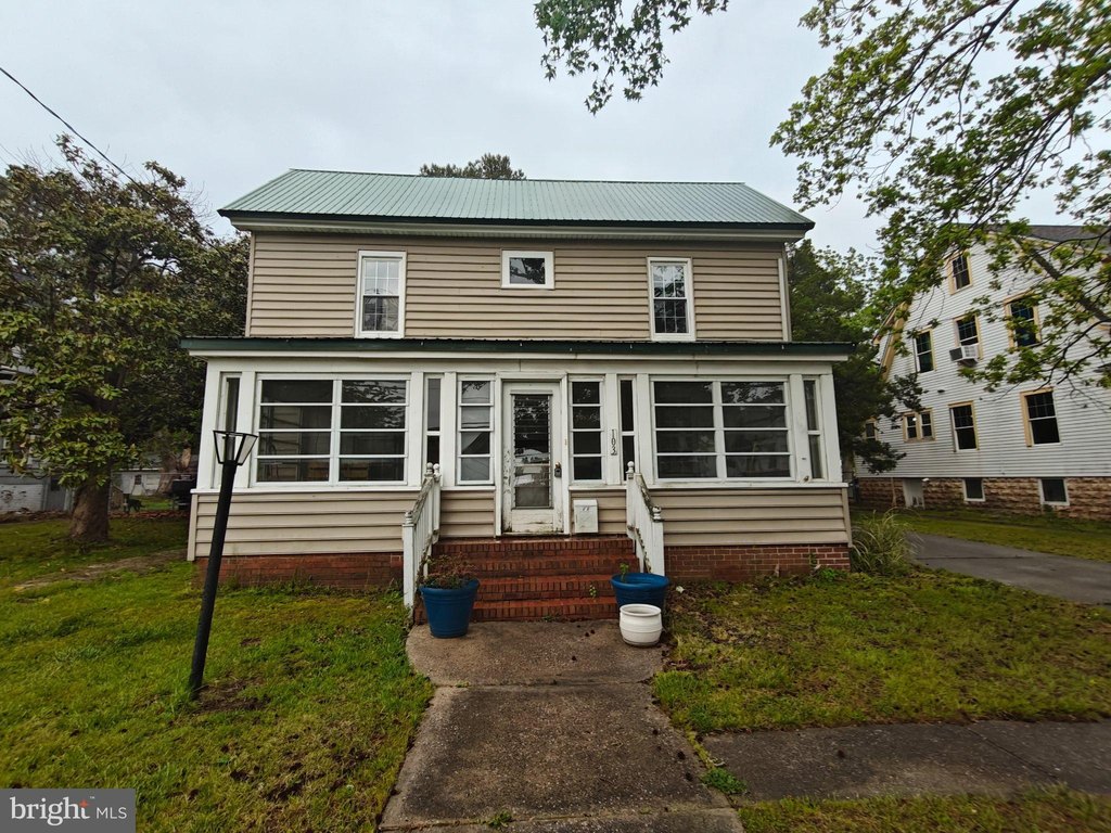 1900 Crisfield Maryland Home with Attached Garage and Original Details — $65,000