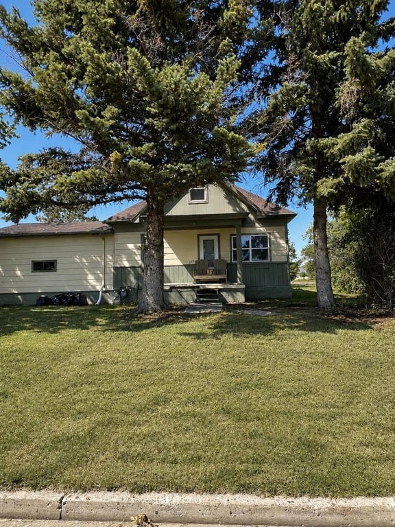233-1st-ave-garrison-nd photo 3
