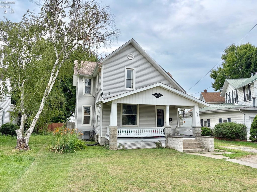 1920 Bellevue Two-Story, 4 Bedrooms, Big Backyard — $130,000