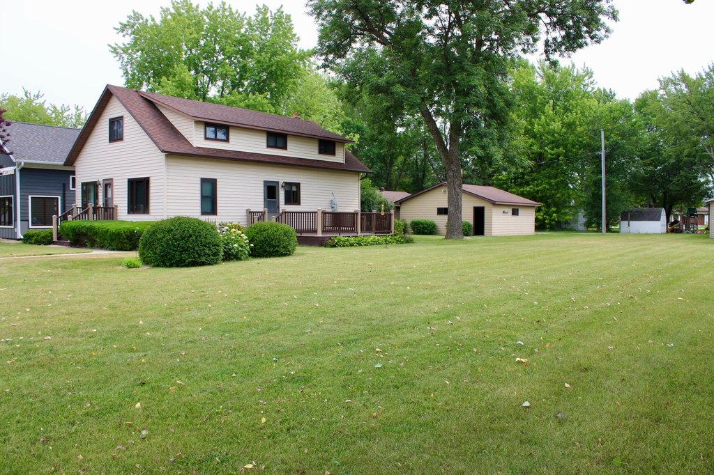 1905 Oklee Bungalow Four Beds Two Baths Double Garage — $137,500