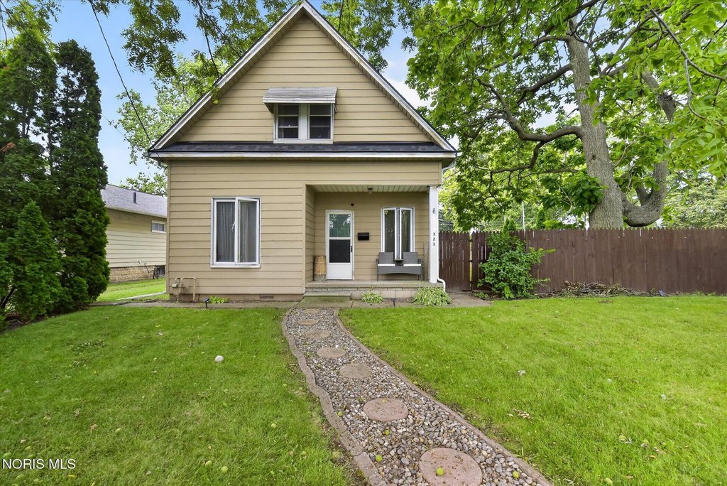 323-s-main-st-walbridge-oh photo 4