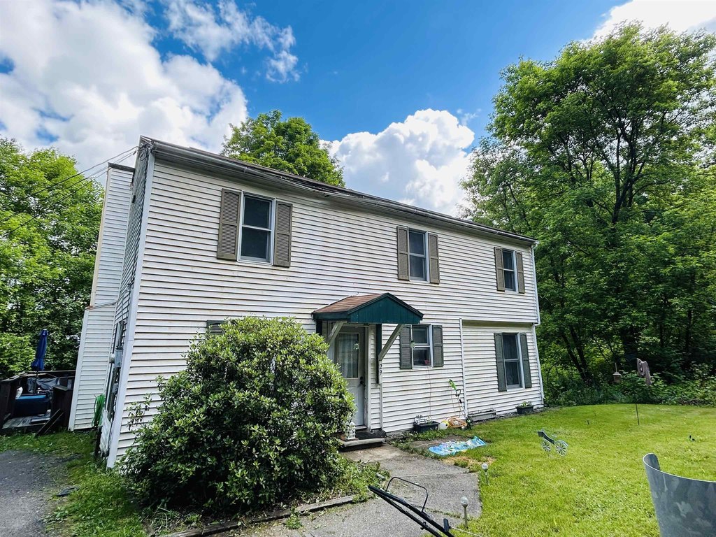 29-titus-hill-rd-colebrook-nh photo 3