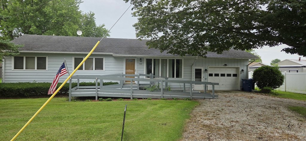 Hoopeston Ranch with Updated Systems, Hardwood Floors, and a Big Fenced Lot — $129,000