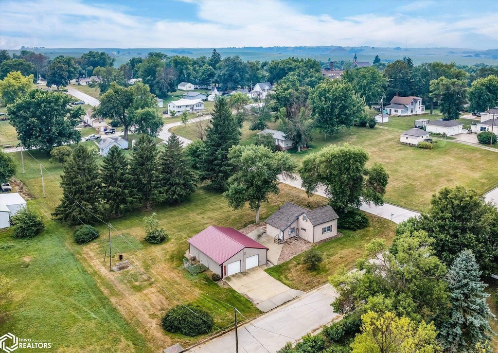 203-pine-ave-charter-oak-ia photo 4
