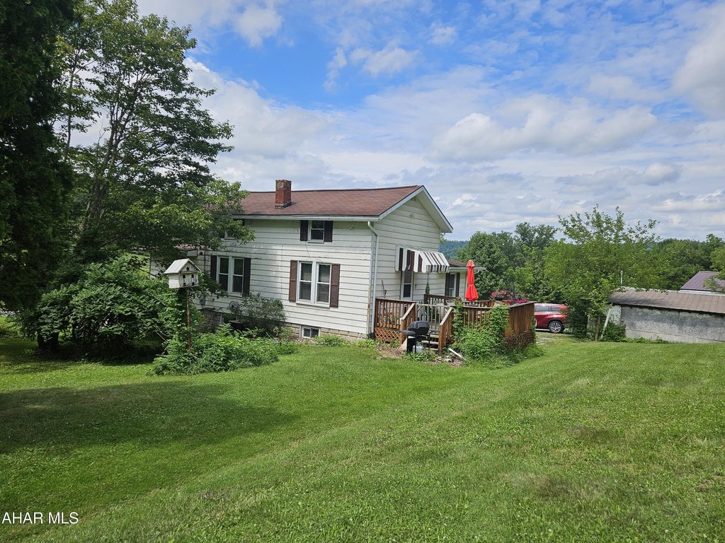 4729-e-loop-rd-hollidaysburg-pa photo 3