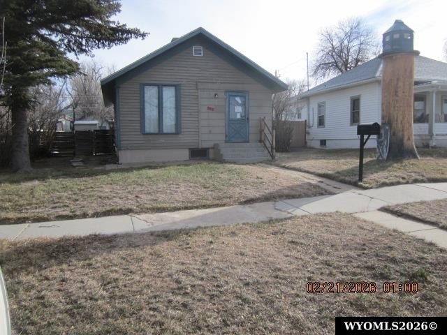 333-n-5th-st-douglas-wy photo 2