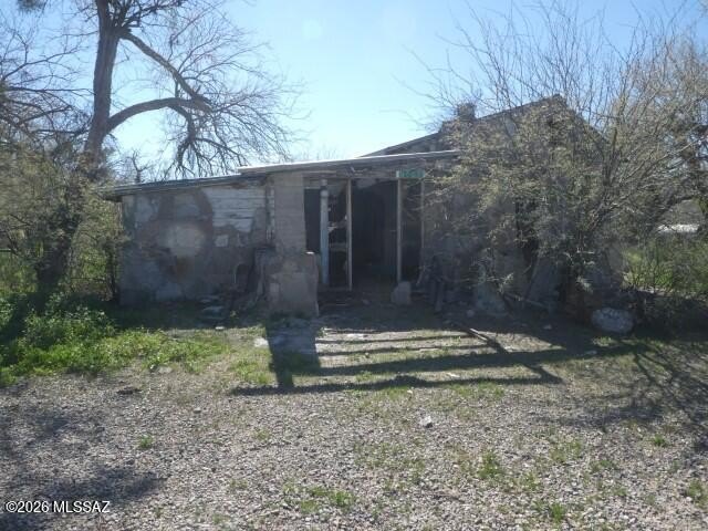 1968 Stone-and-Stucco Fixer in Mammoth with Pool, Well, and Metal Outbuilding — $40,000
