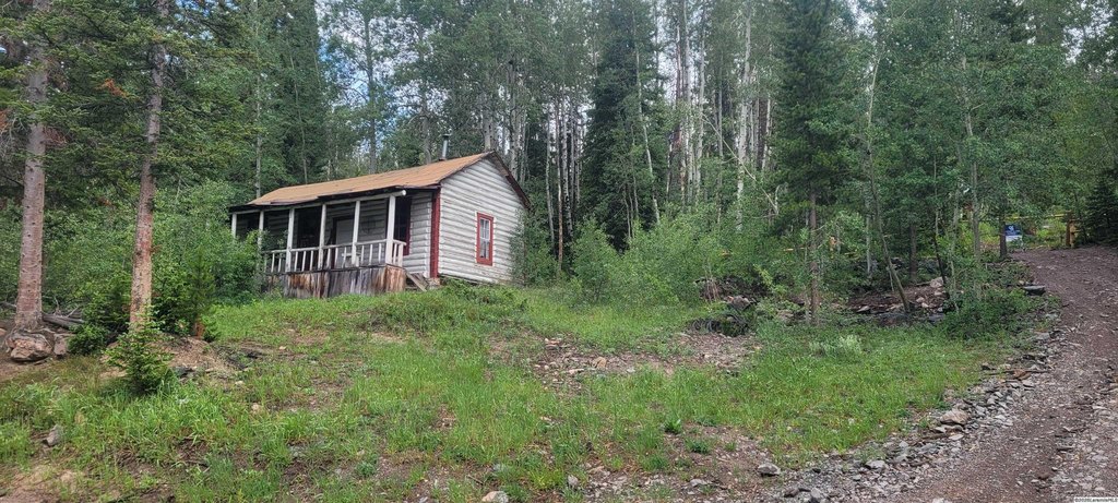 1923 Dovetail Log Cabin, Same Family 100+ Years — $149,999