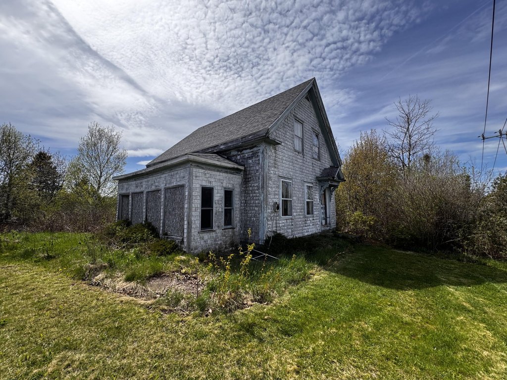 19-lubec-rd-whiting-me photo 3