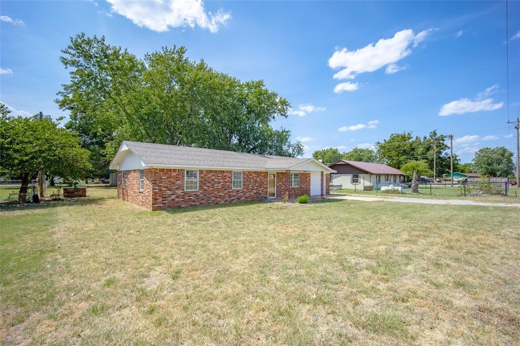 13224-s-highway-76-lindsay-ok photo 4