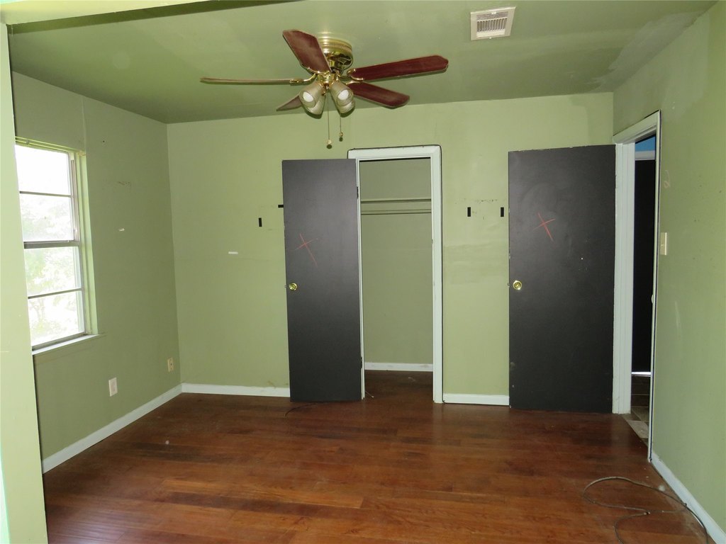 1721y-u-jones-rd-richmond-tx photo 4