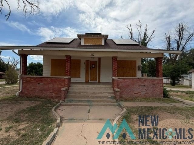 1904 Artesia Craftsman, 2793 Sqft, Original Millwork, ADU Garage — $142,400