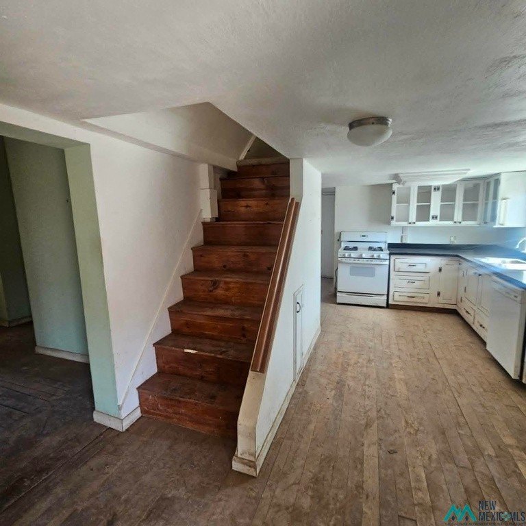 230-w-orchard-park-rd-dexter-nm photo 3