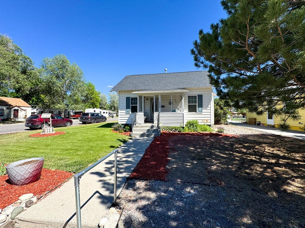 502-e-jackson-ave-riverton-wy photo 3