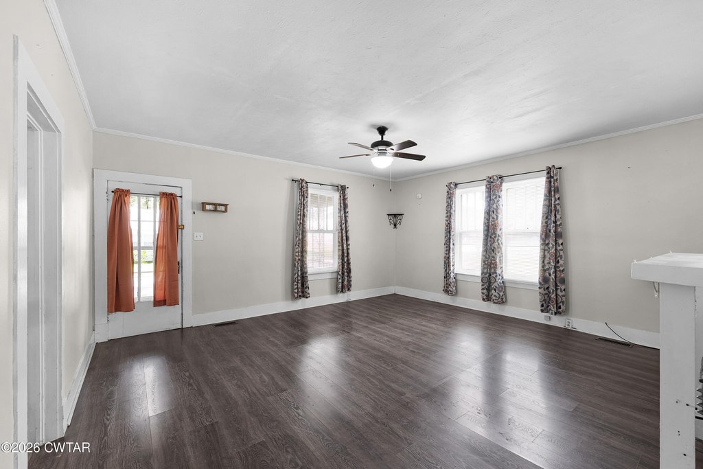 1064-smith-st-milan-tn photo 4