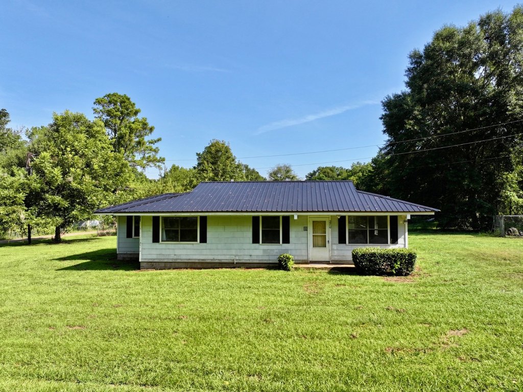 270-legion-st-coffeeville-al photo 2