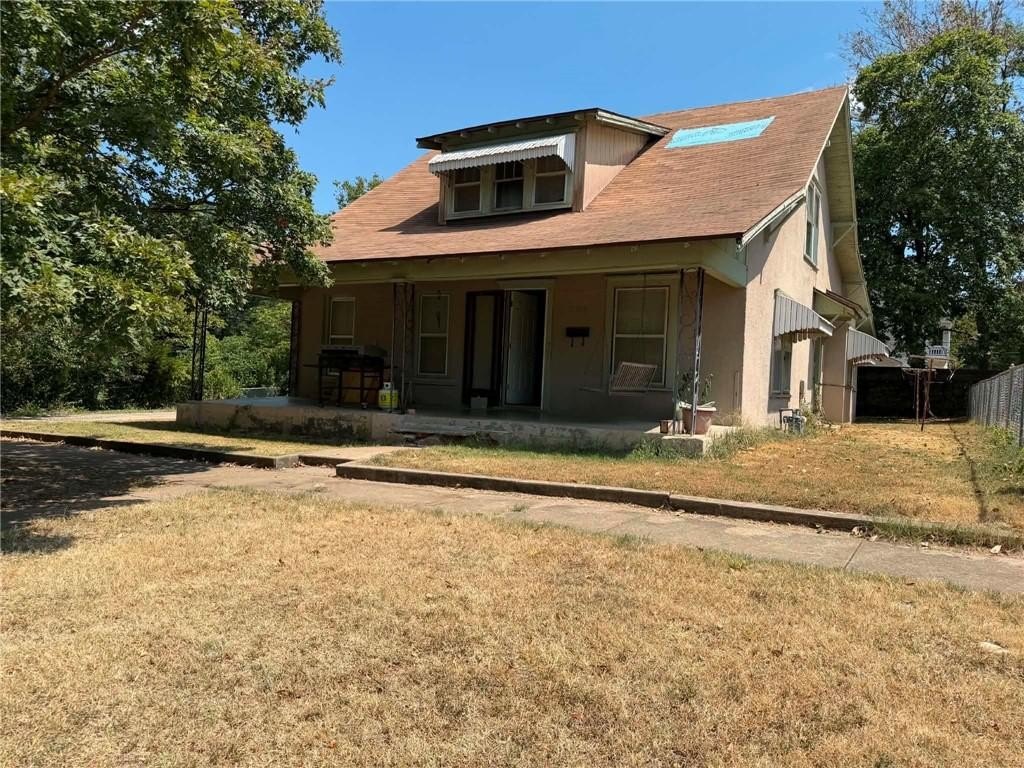 725-s-judson-st-fort-scott-ks photo 3