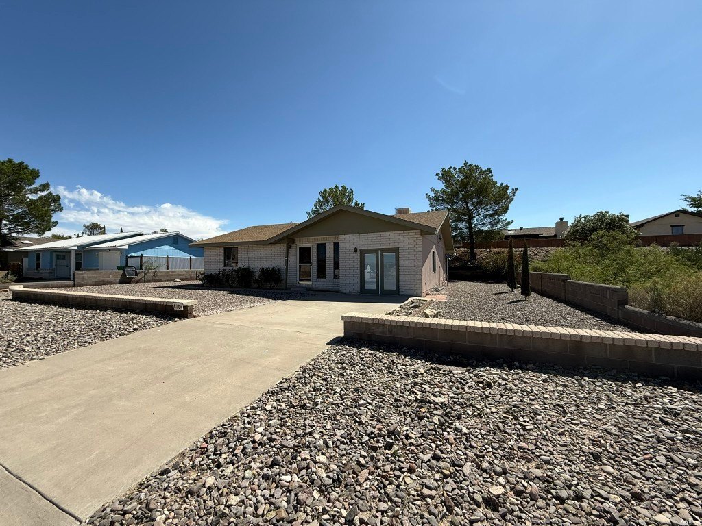 610-corona-st-truth-or-consequences-nm photo 3