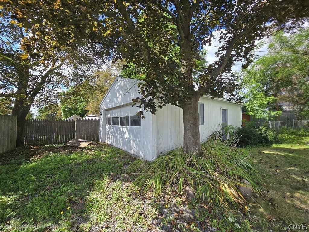 19-grove-ave-auburn-ny photo 3