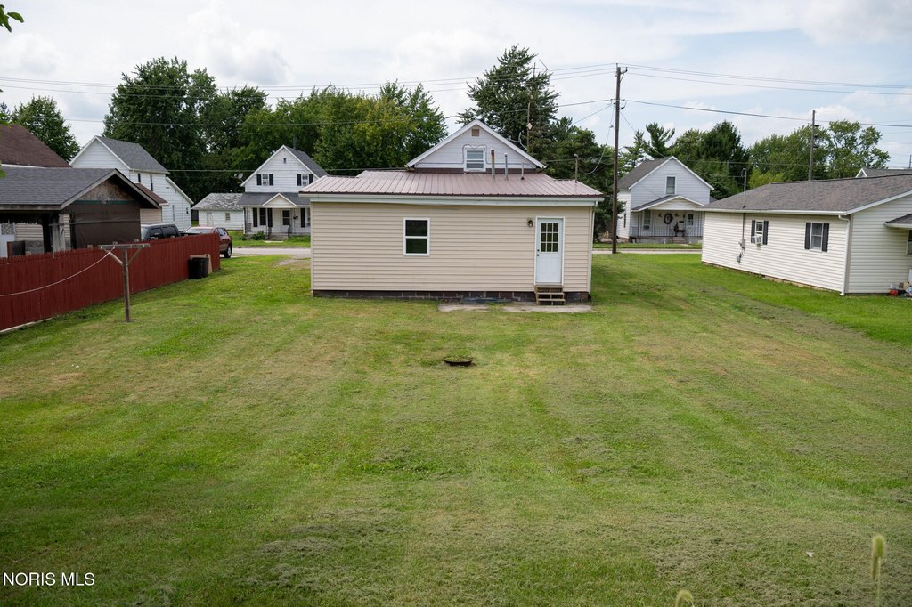 31-s-belmore-st-leipsic-oh photo 3