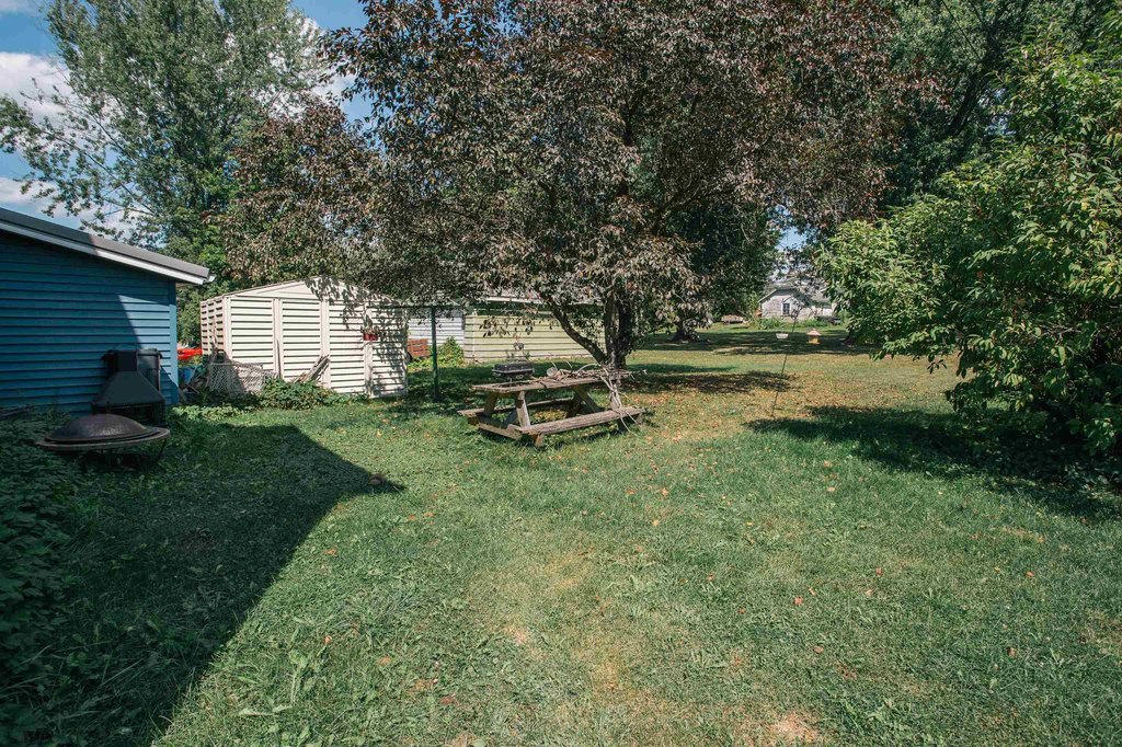 119-court-st-neillsville-wi photo 4