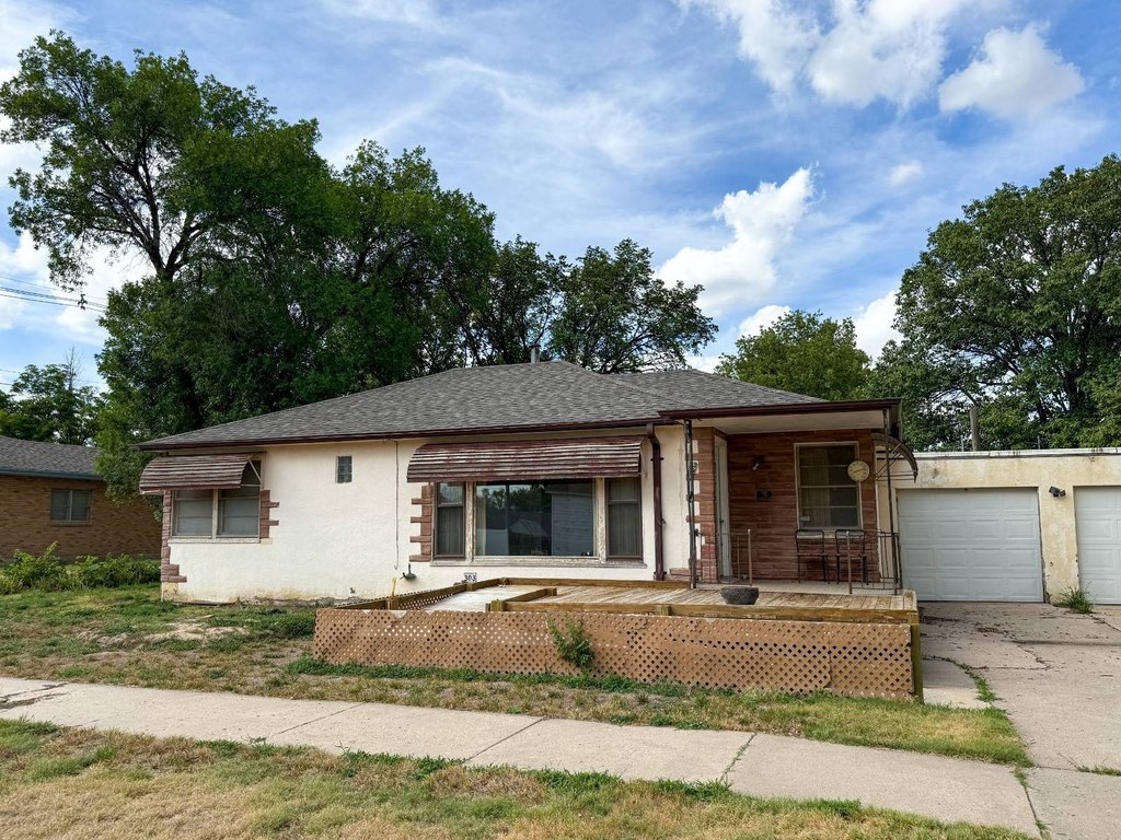 303-w-wilberforce-st-norton-ks photo 3