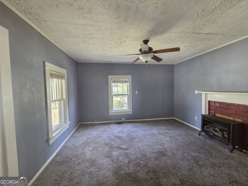335-e-pine-st-rockmart-ga photo 3