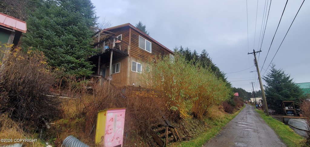Car-Free Alaska Inlet Town, No Property Tax, Hot Springs — $85,000