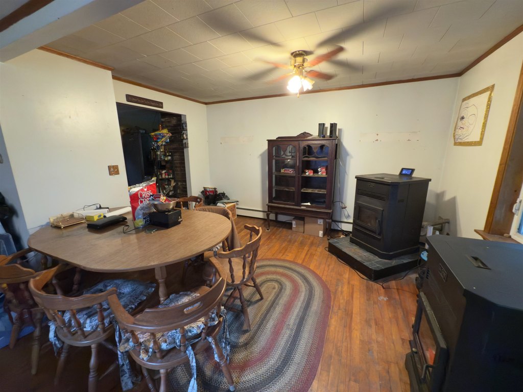 58-hemlock-ln-berlin-nh photo 4