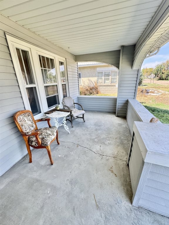 Stratton Nebraska housing under 150,000