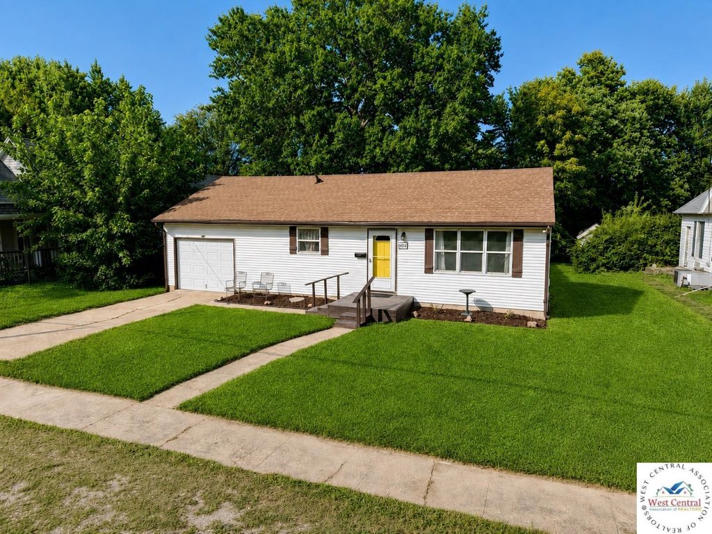 Windsor Missouri housing under 150000