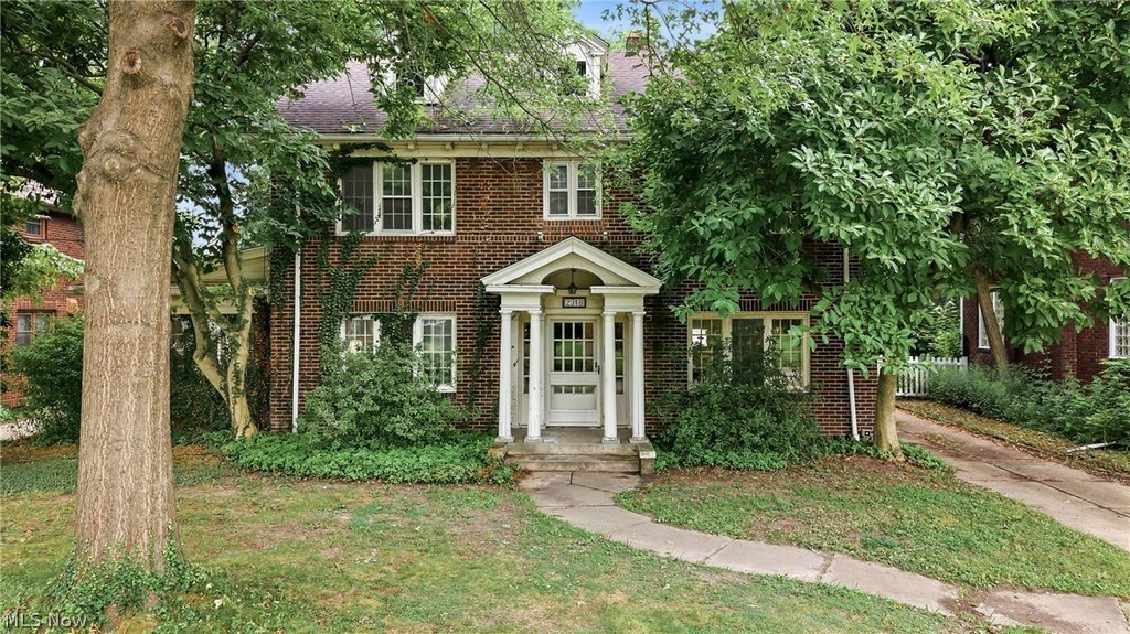 Ohio house under 150K Youngstown