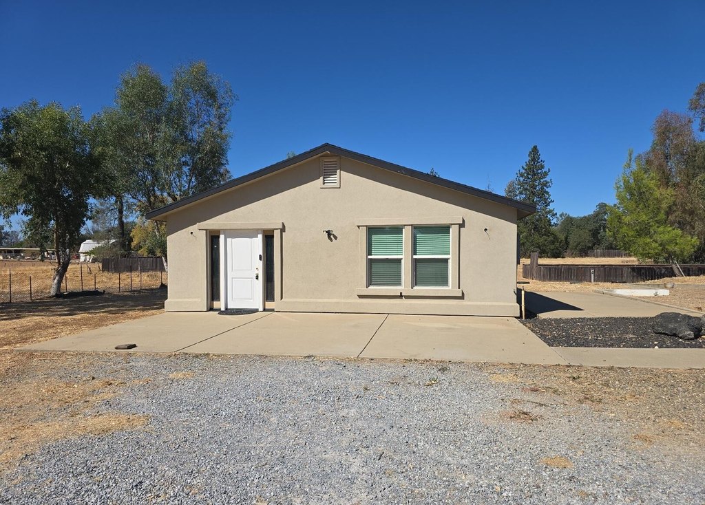 affordable house under 150K in Anderson California