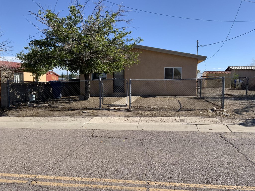 affordable house under 150K in Socorro New Mexico