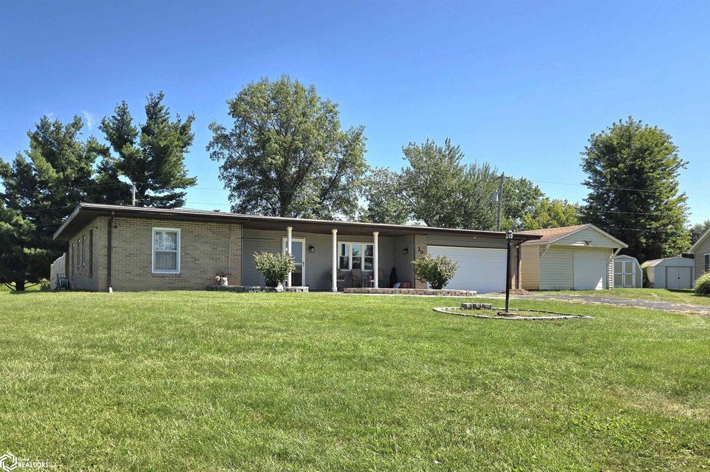 under $150,000 cheap property La Harpe Illinois