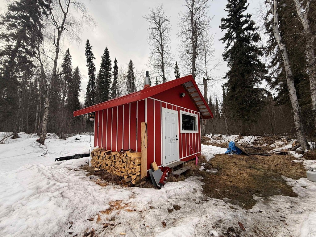 under 150000 housing Fairbanks Alaska